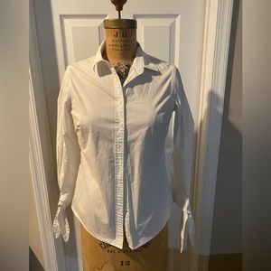 Banana Republic Women’s White Button Down Riley Shirt with tie sleeves, size 4